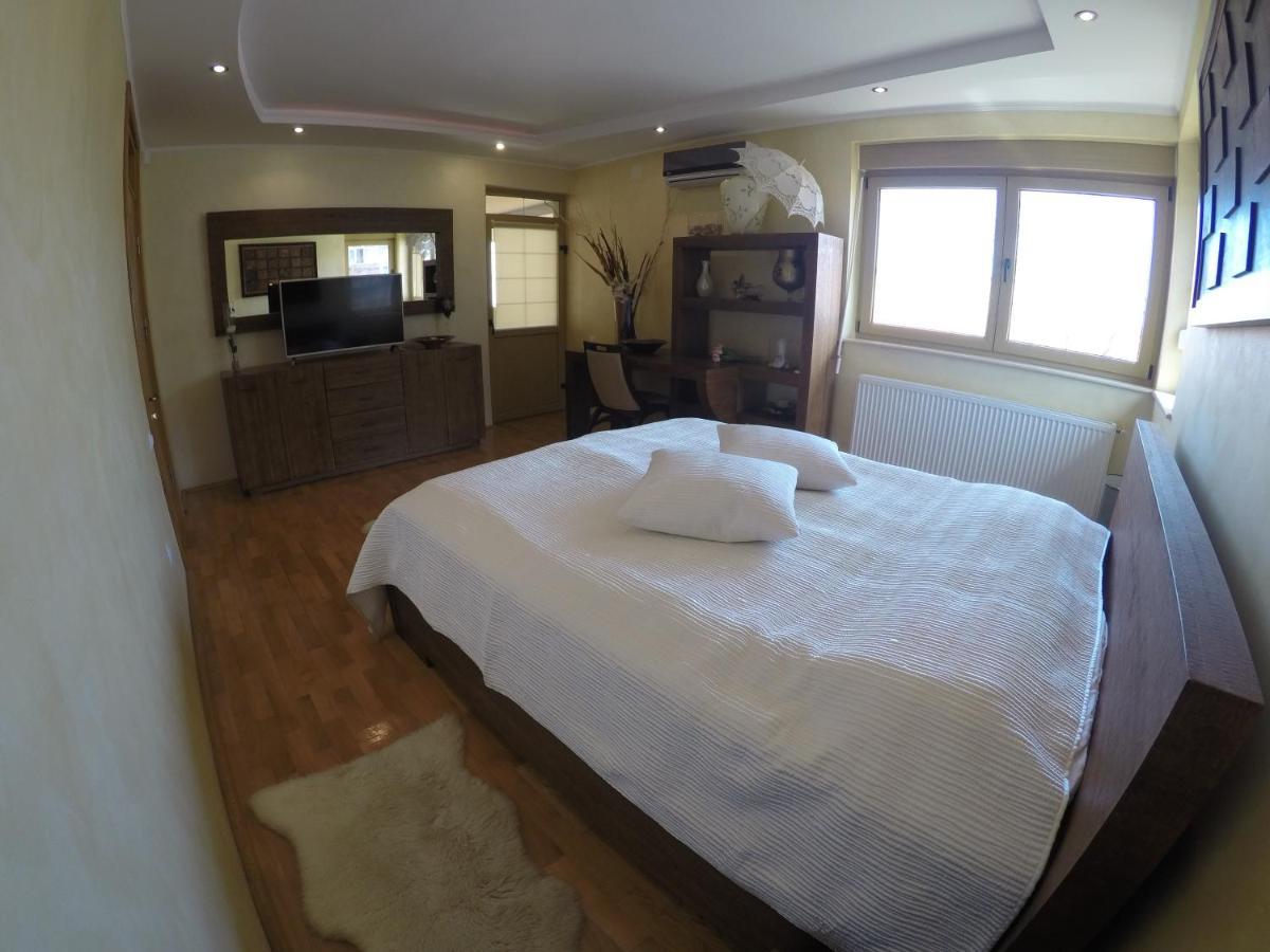 Casa Edwin Bed & Breakfast Constanţa Eksteriør bilde